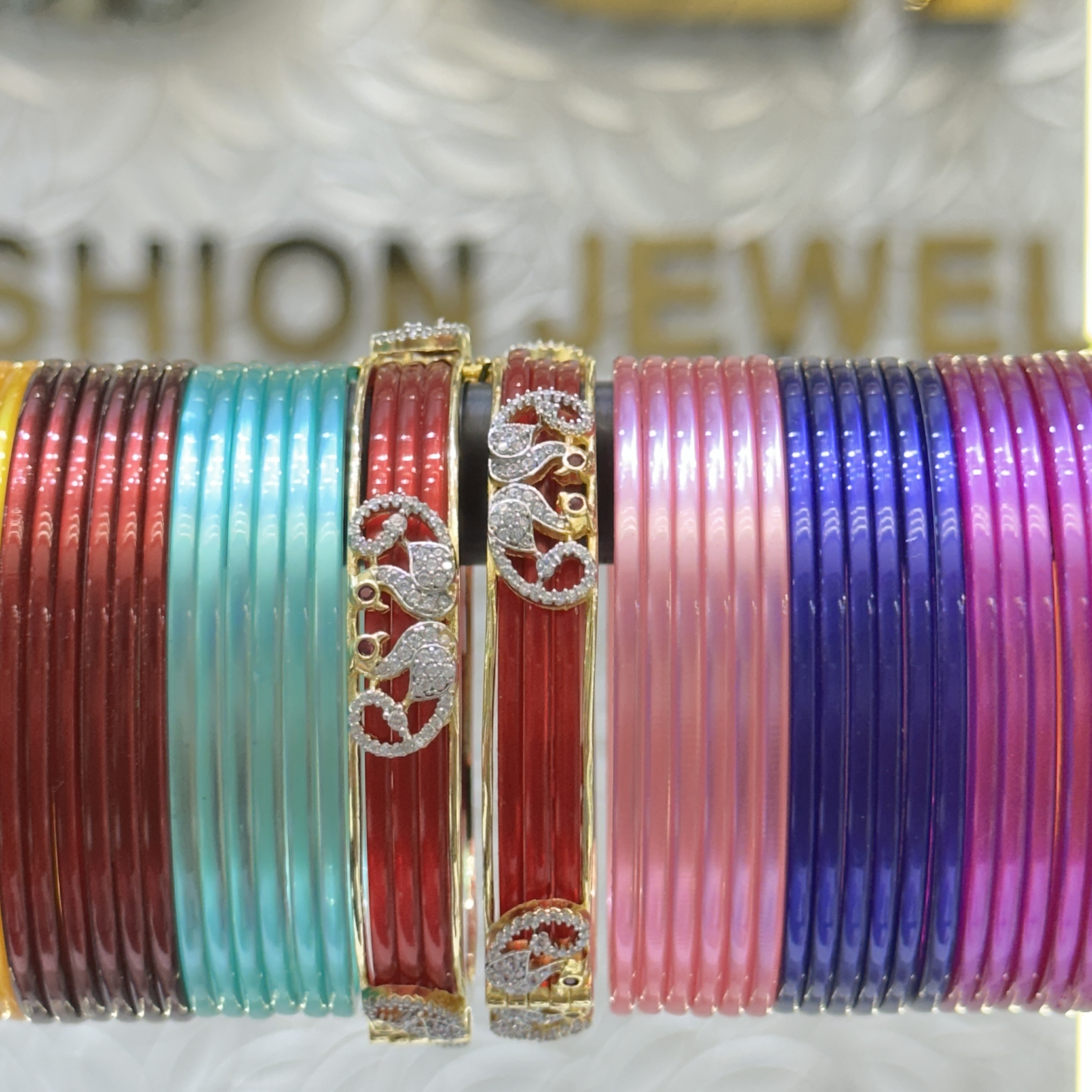 BANGLES