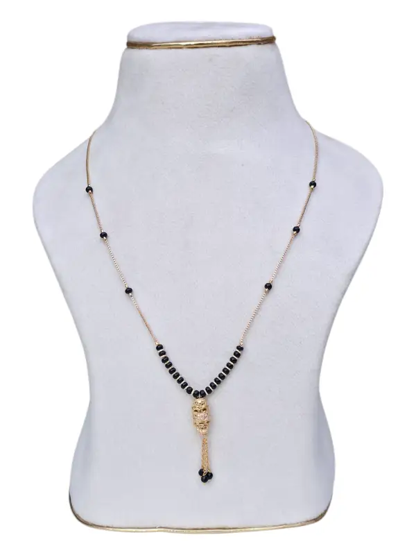 BLACK BEADS  75586