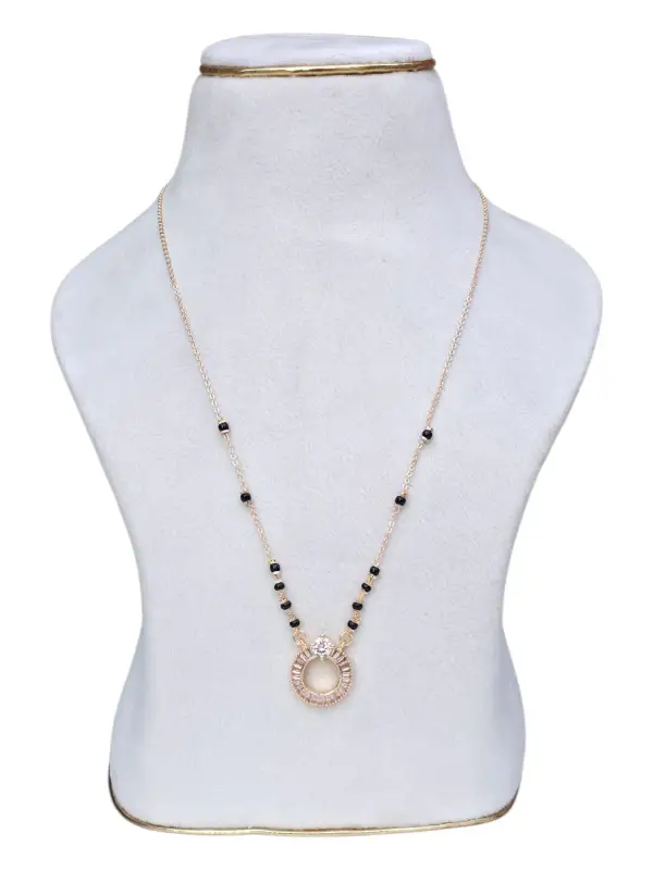 BLACK BEADS  75601