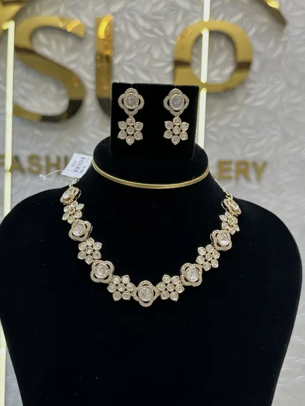 VICTORIAN SHORT 83359