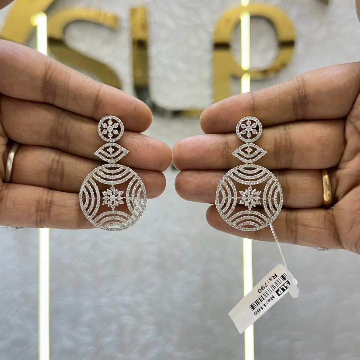 MATT EARRINGS 84164