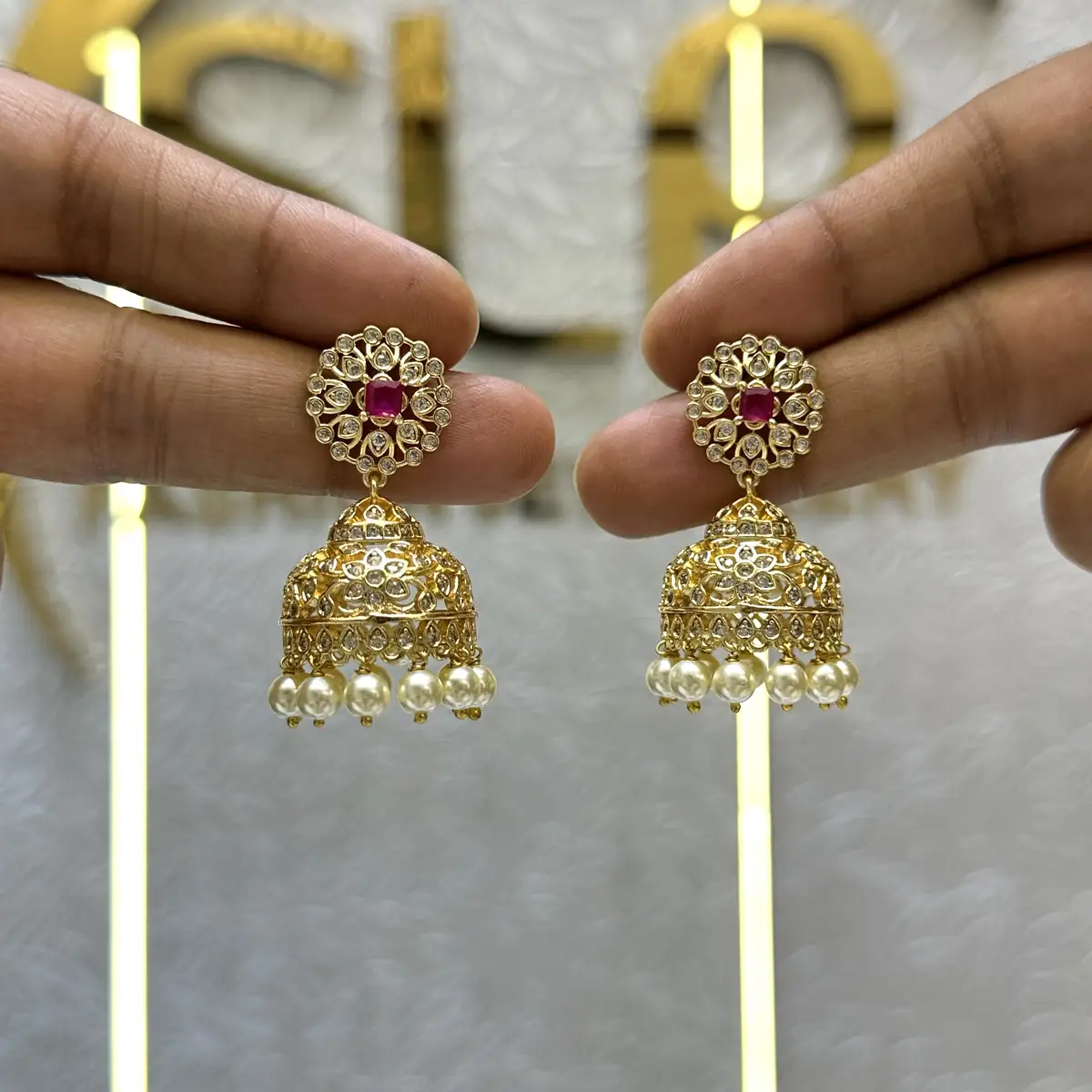 MATT EARRINGS 84137