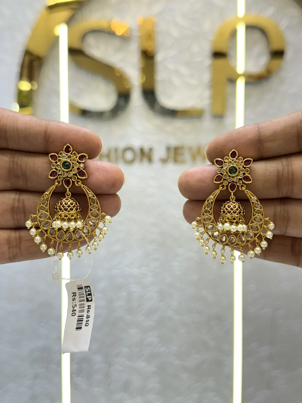MATT EARRINGS 84347