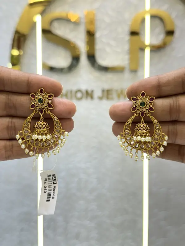 MATT EARRINGS 84347