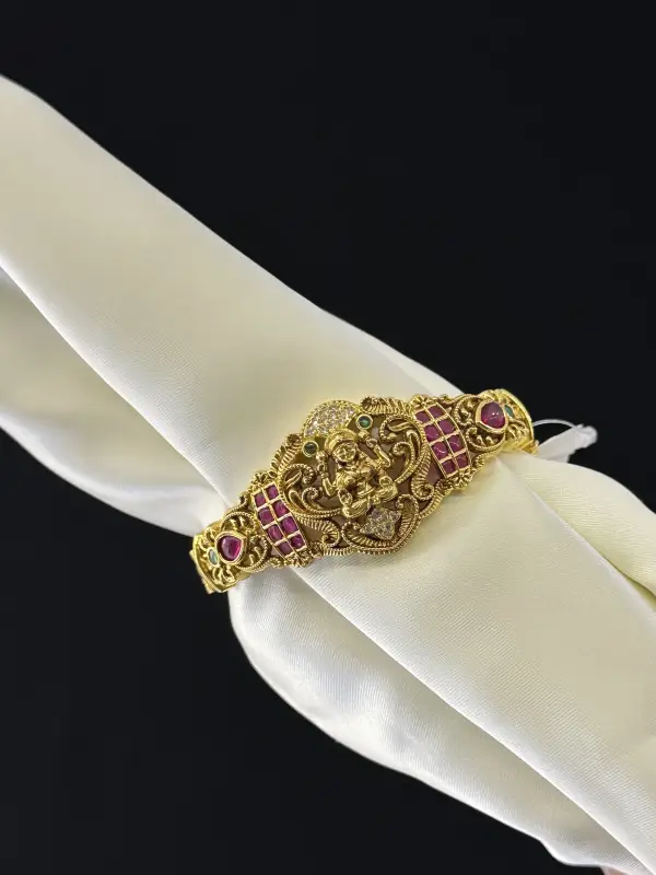 L LADIES BRACELET 85308