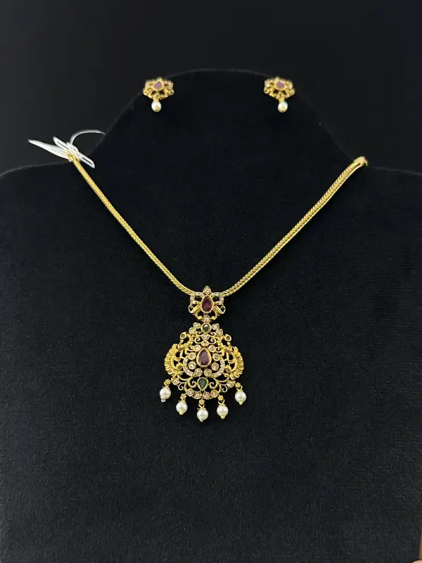 NECKLACES 85356