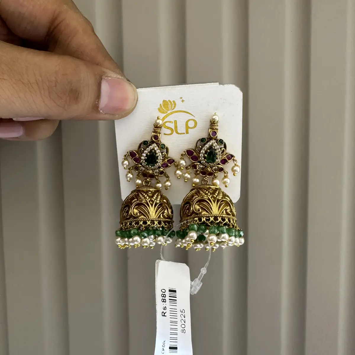 MATT EARRINGS 80225
