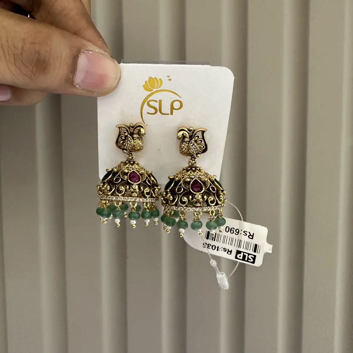 MATT EARRINGS 81108