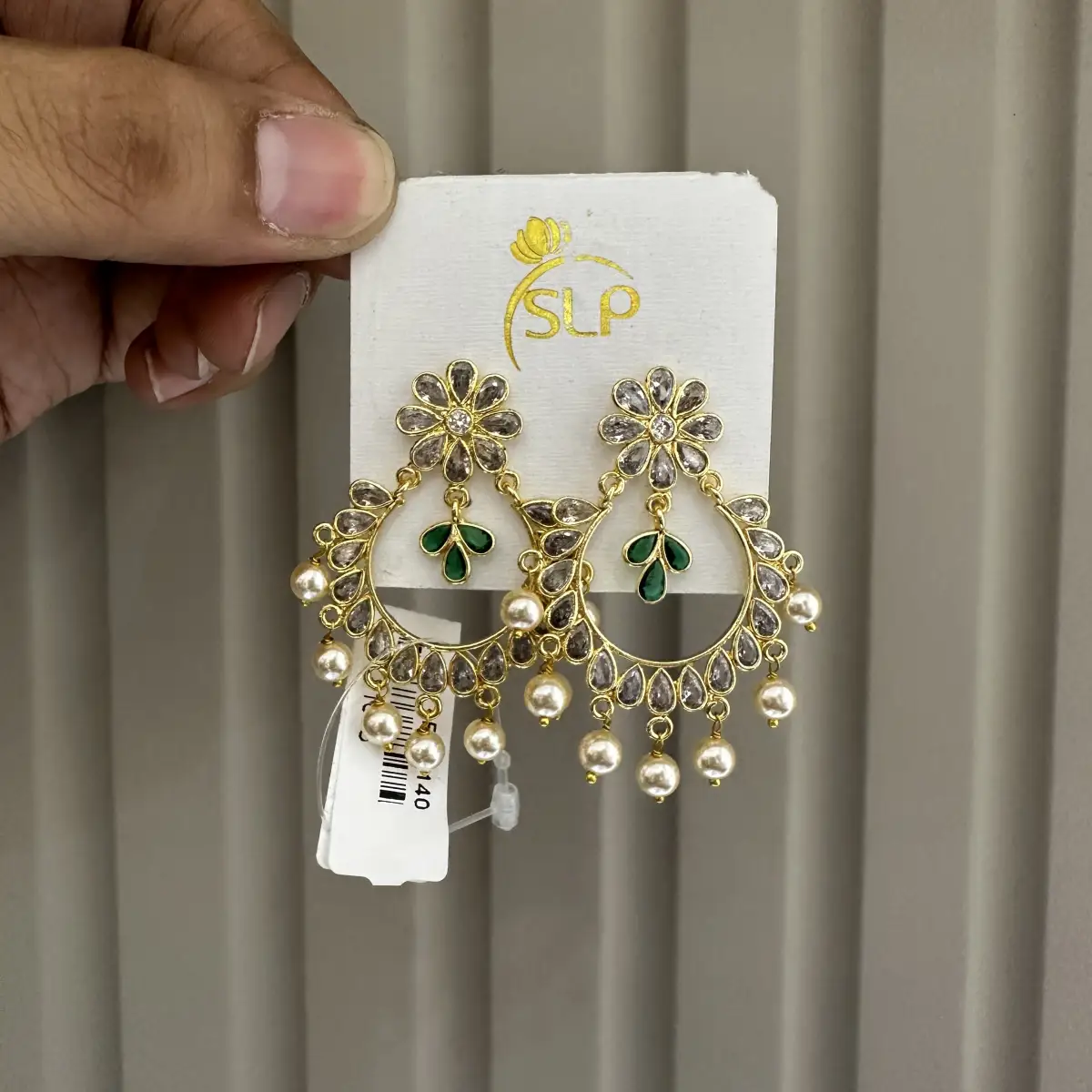 MATT EARRINGS 81605
