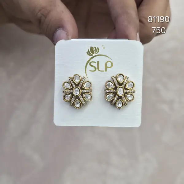 MATT EARRINGS 81190