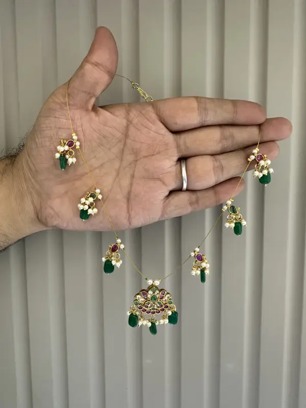 INVISIBLE NECKLACE 81732