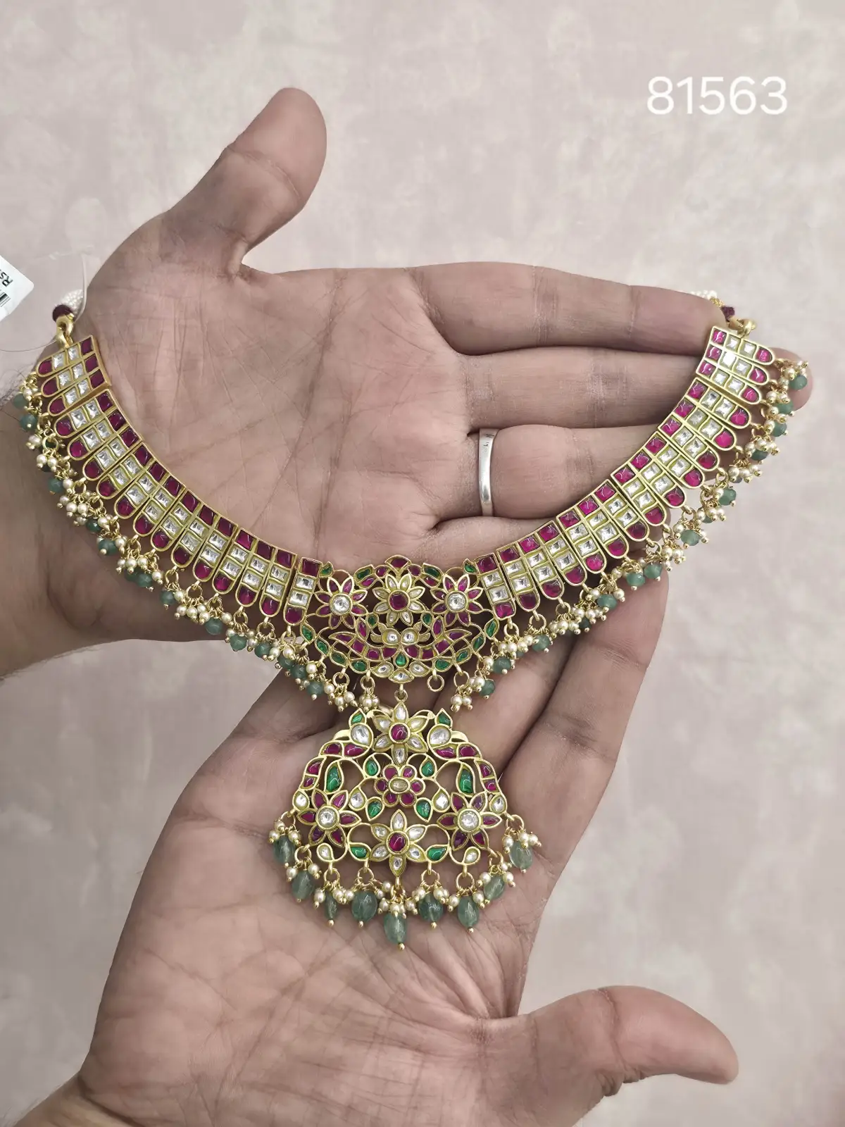 NECKLACE 81563