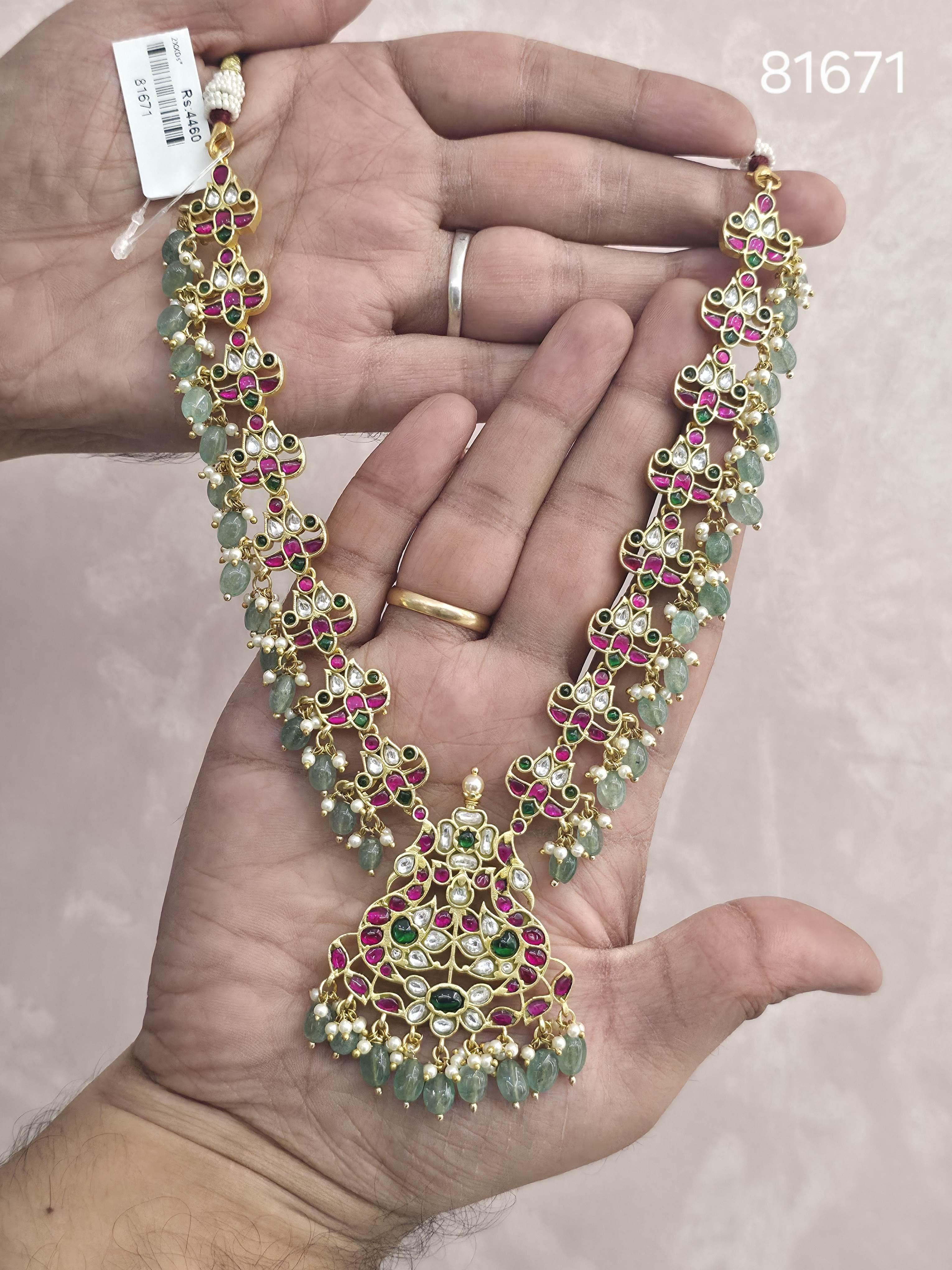 NECKLACE 81671