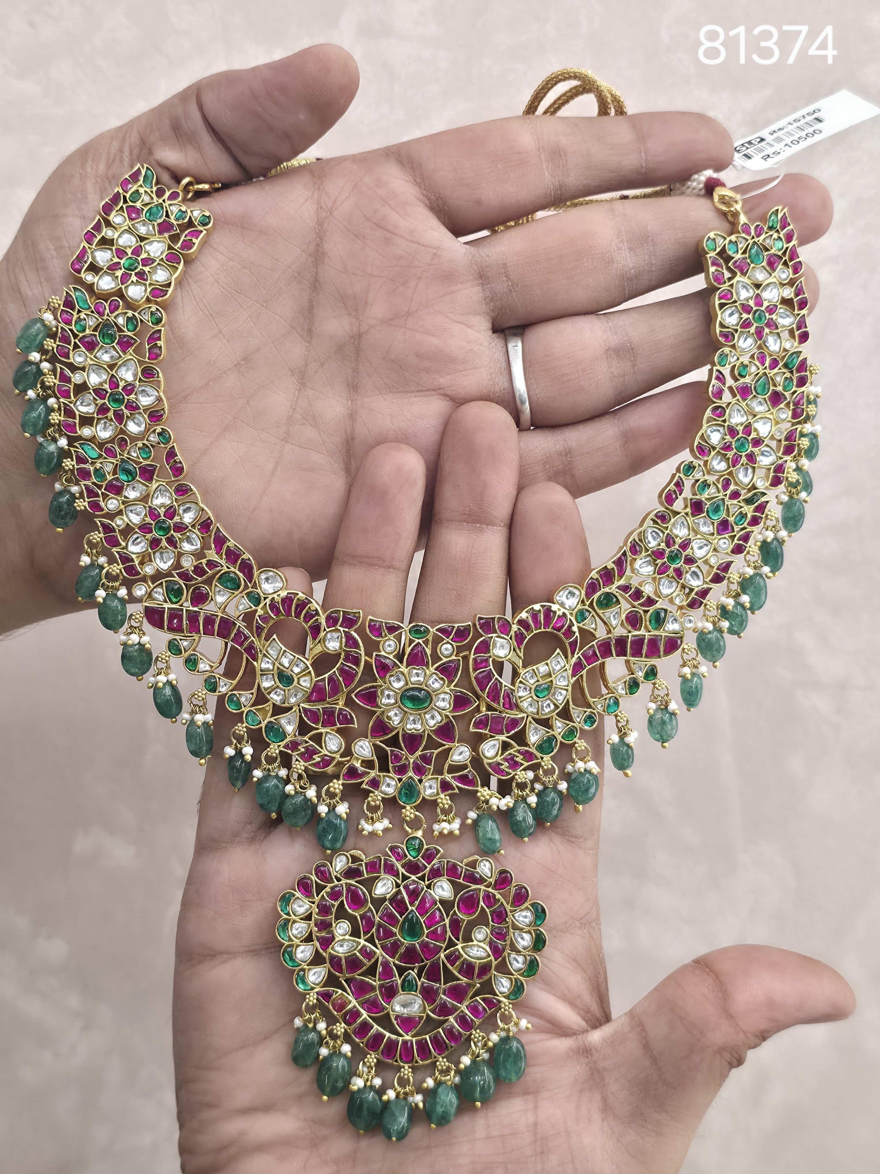 NECKLACE 81374