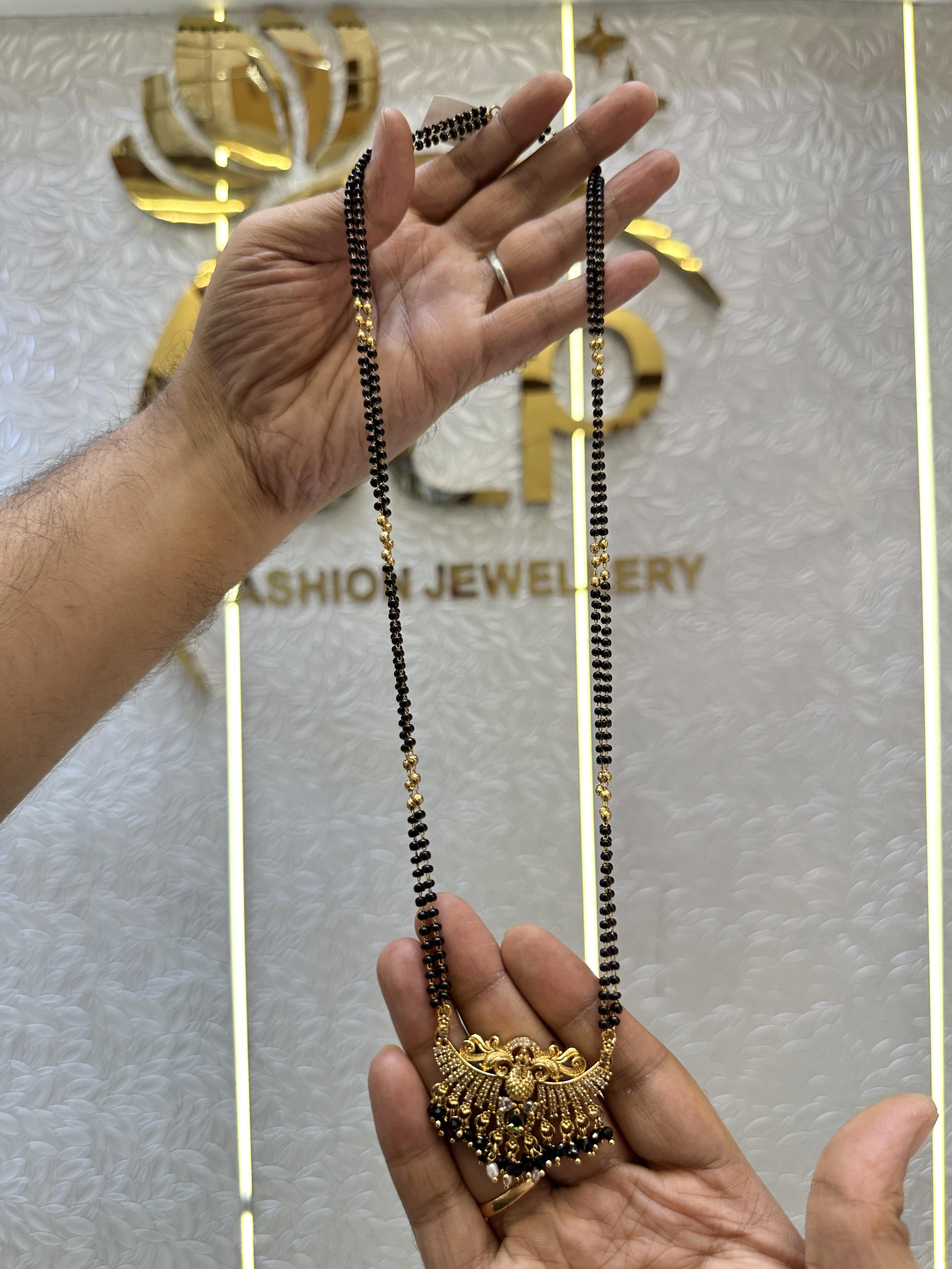 BLACK BEADS 81164