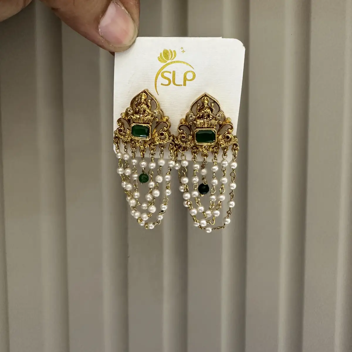 EARRINGS 78031