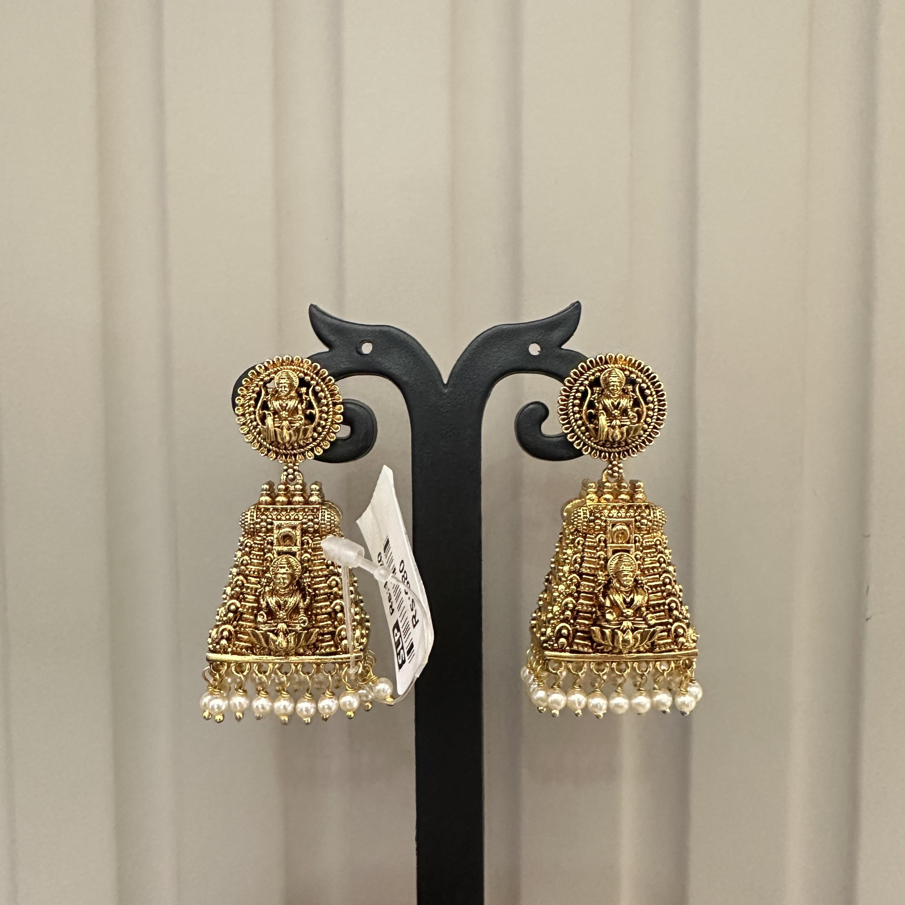 MATT EARRINGS 81601