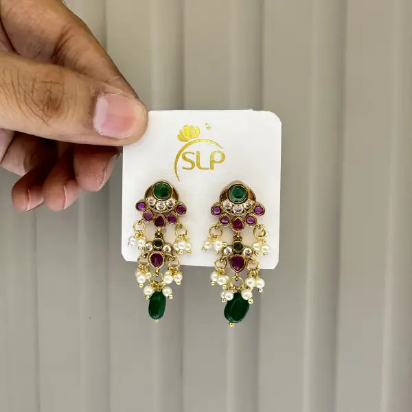 MATT EARRINGS 82197