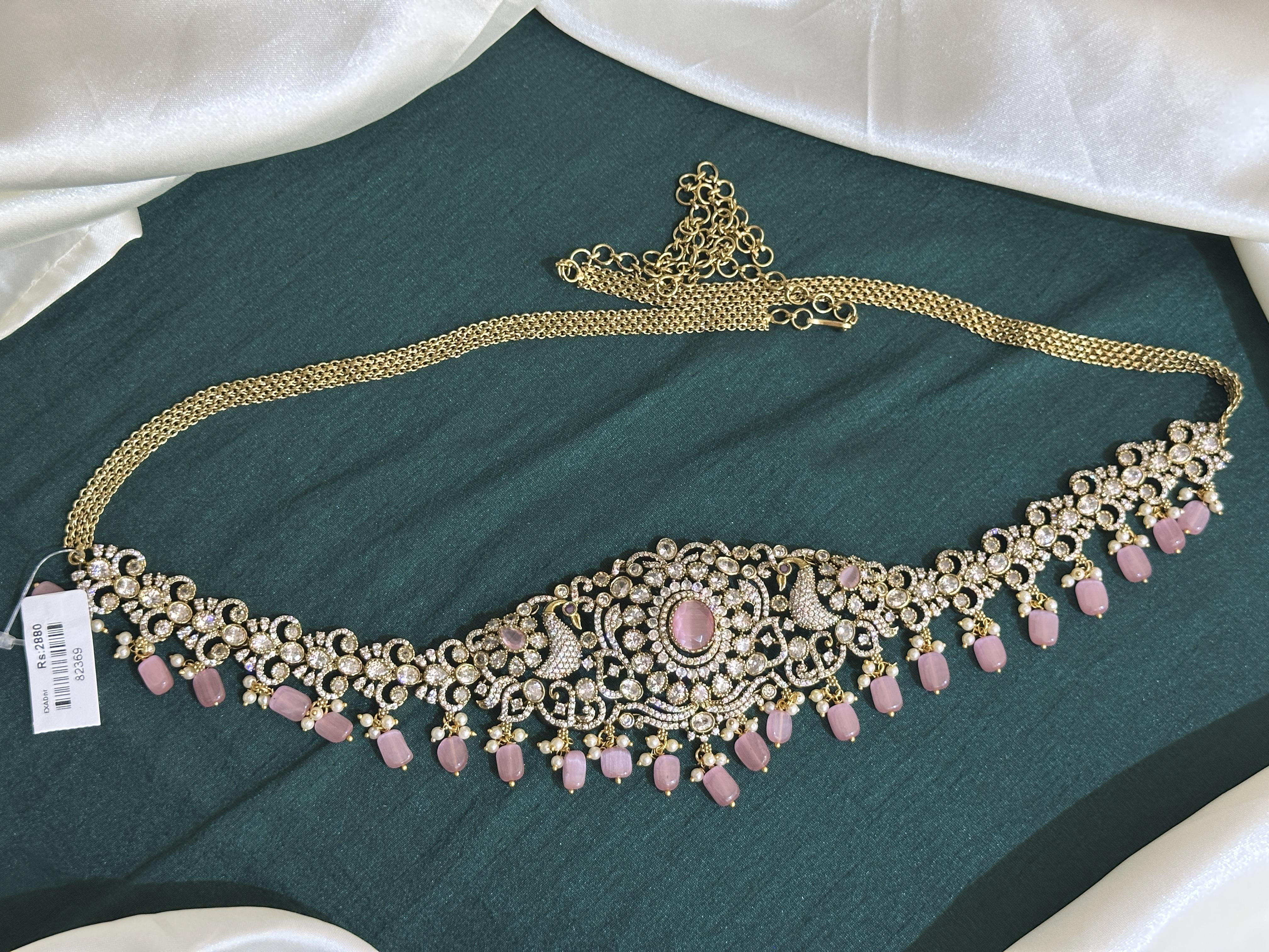 VICTORIAN CHAIN VADDANAM 82369