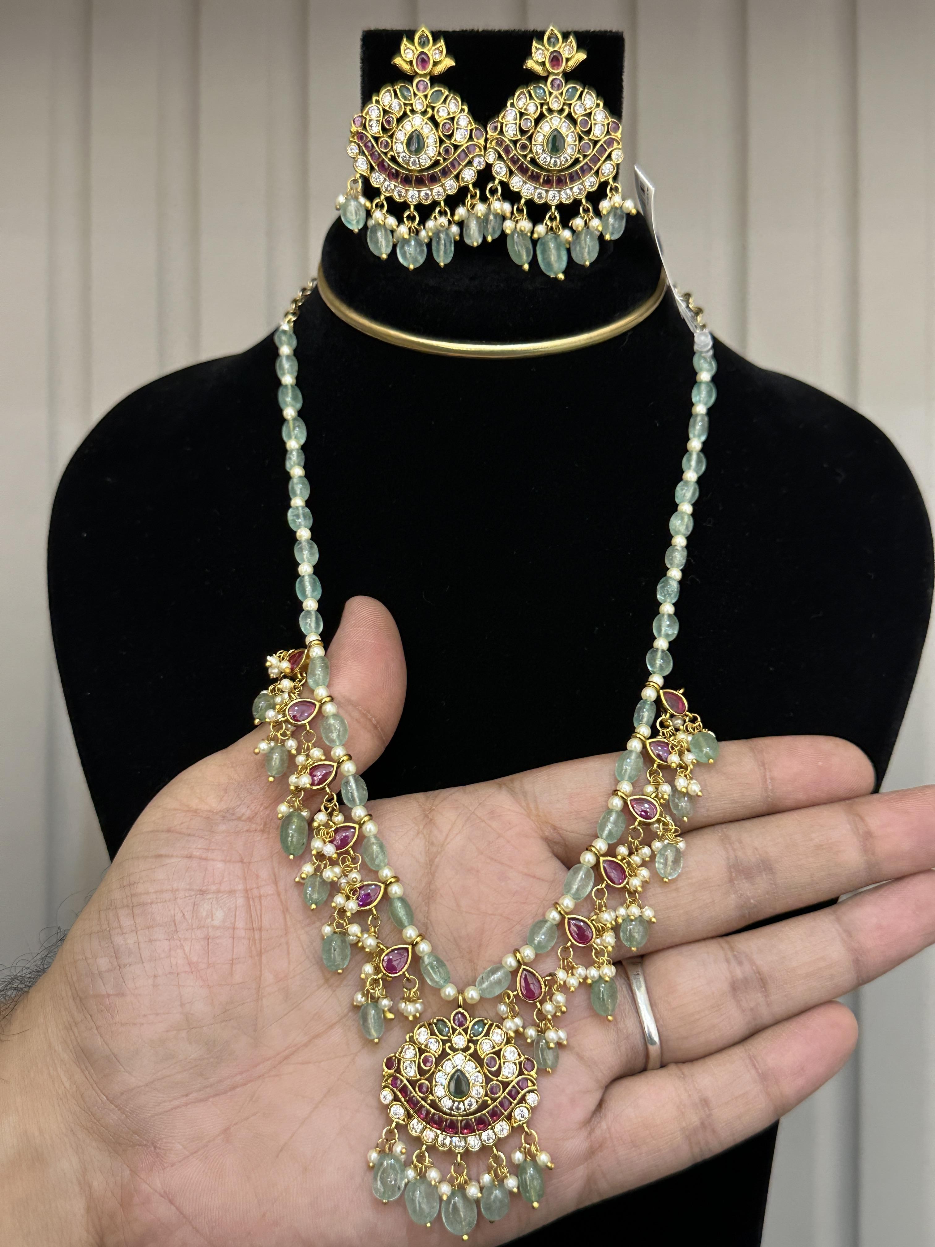 BEADS JEWELLERY 82052