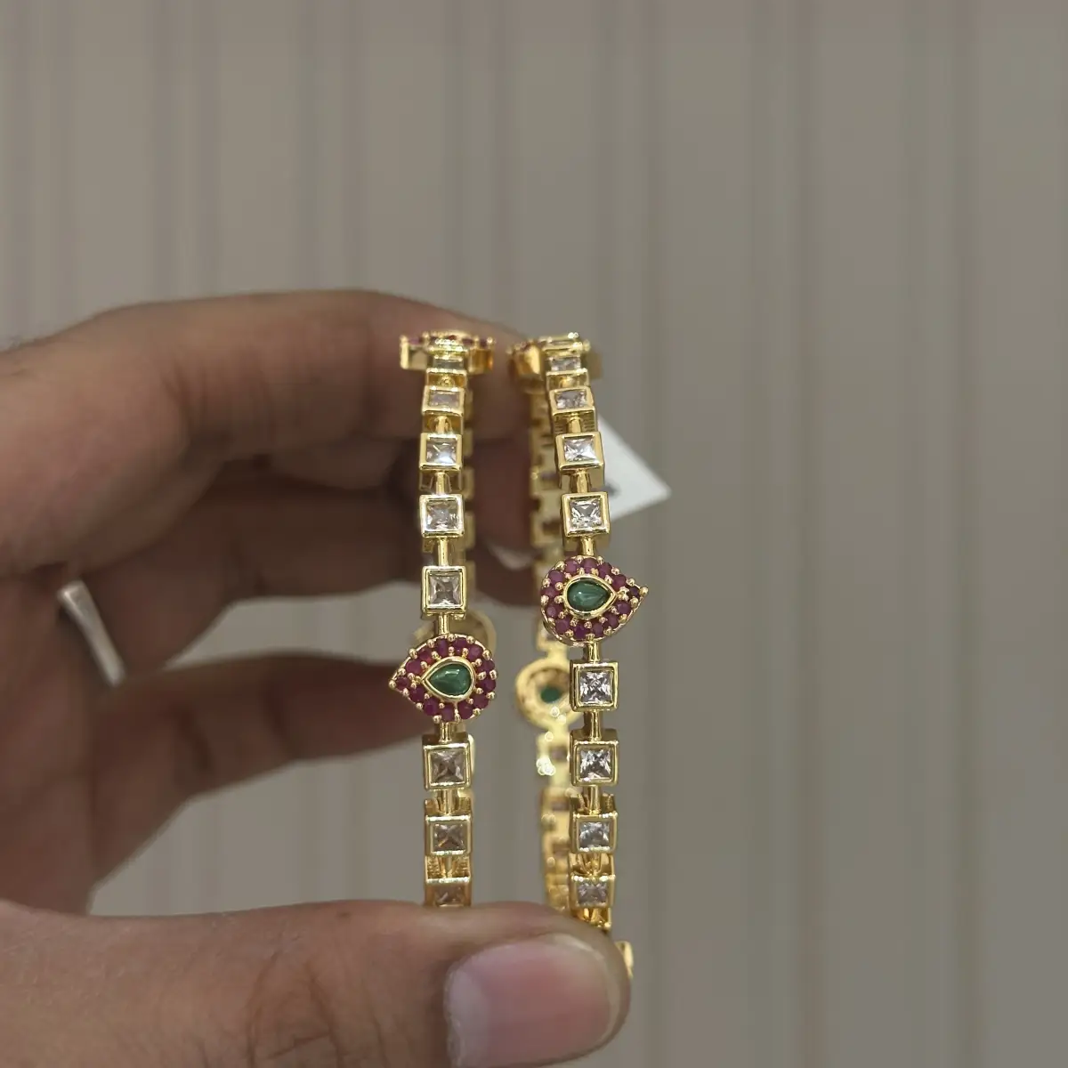 CZ BANGLES B0001