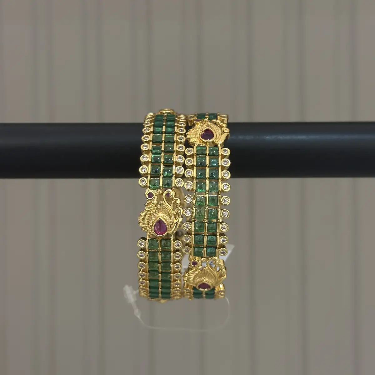 CZ BANGLES B00010