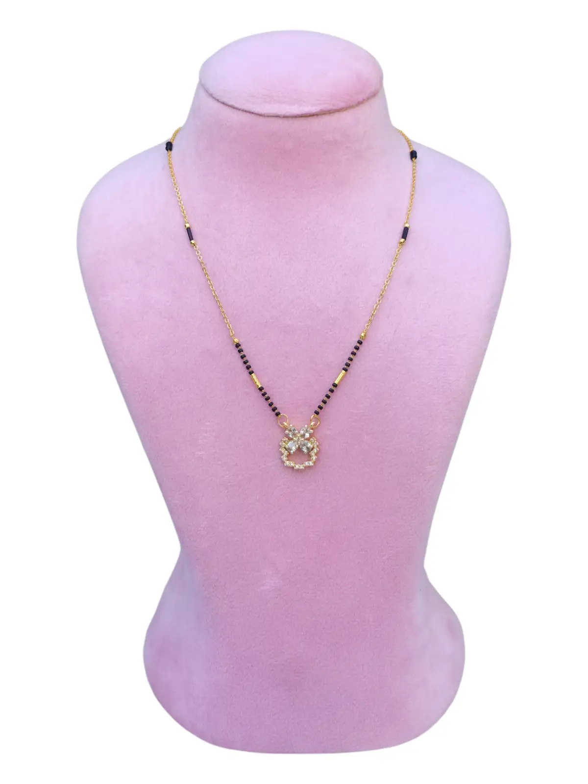 BLACK BEADS  75602