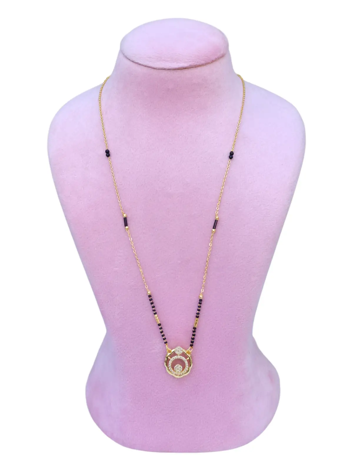 BLACK BEADS  75615