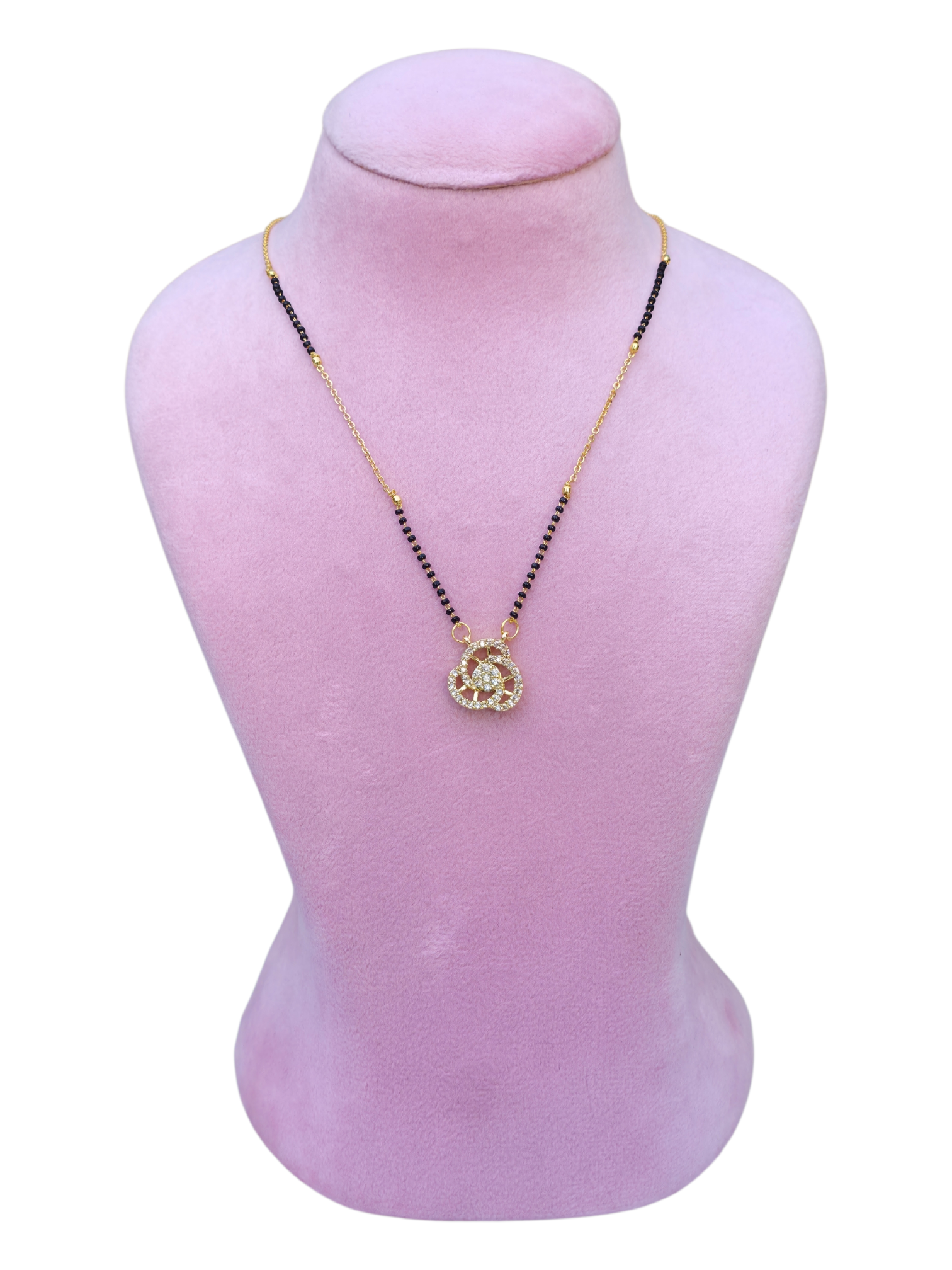 BLACK BEADS  75561