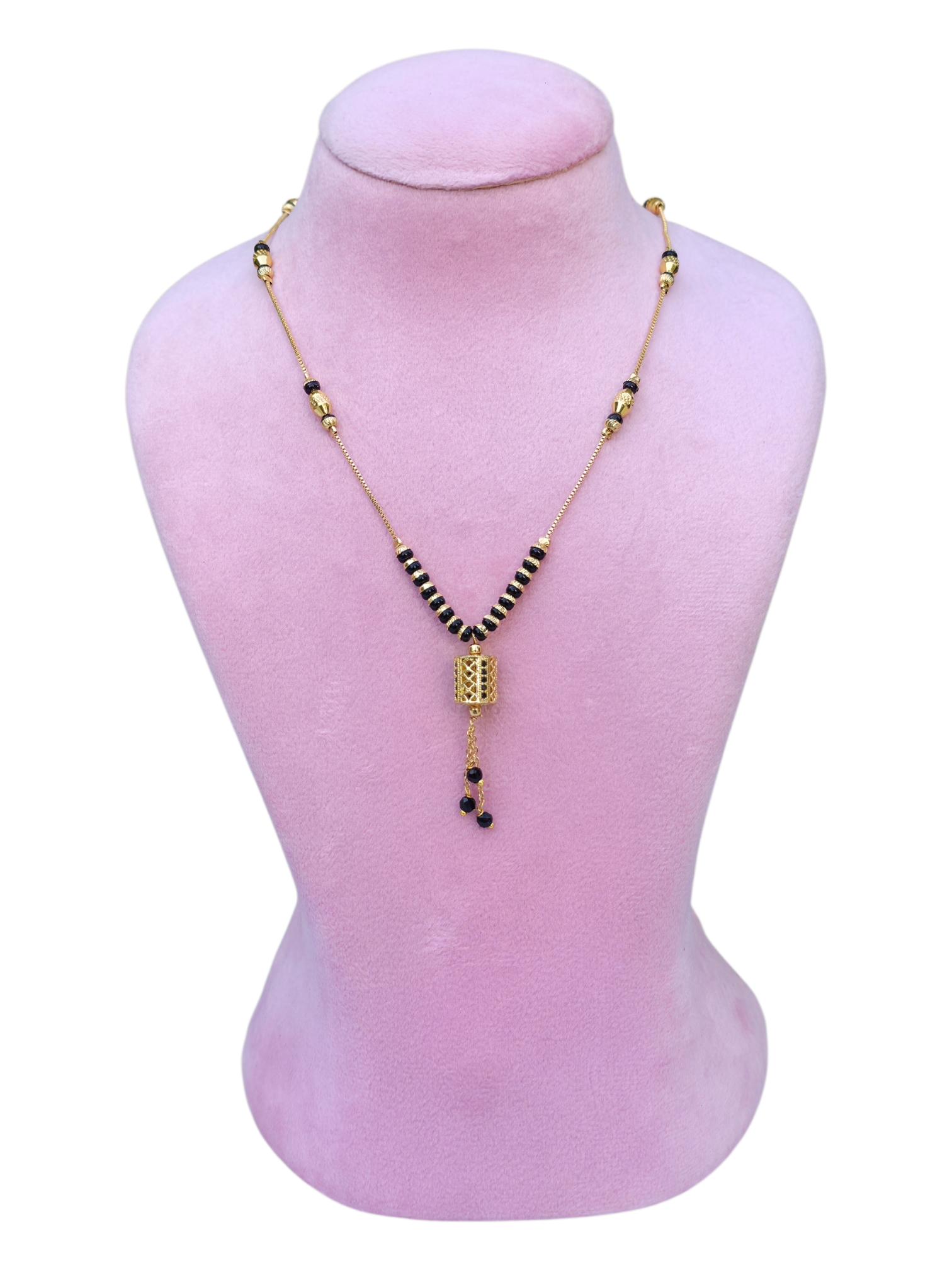BLACK BEADS  75622