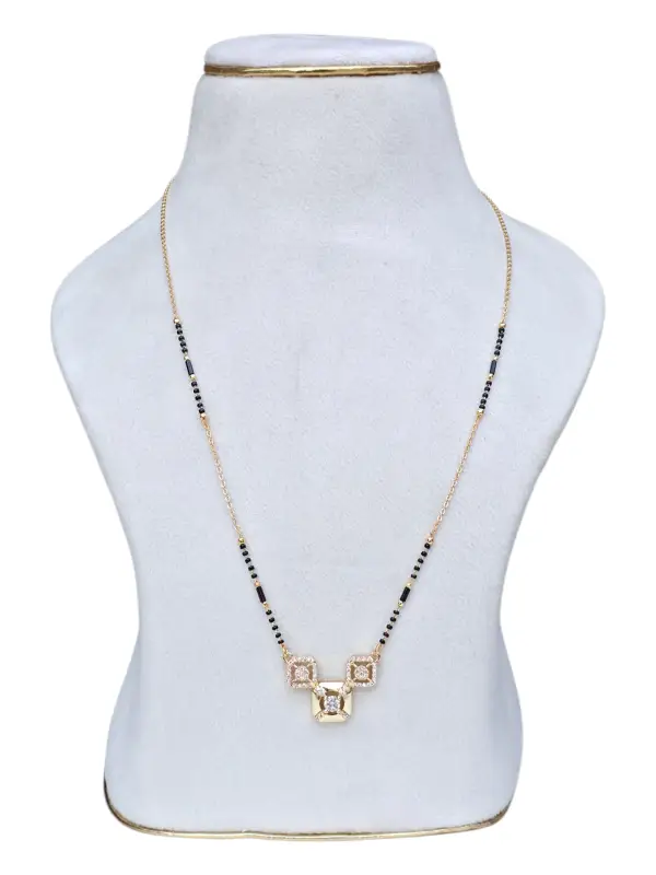 BLACK BEADS  75574