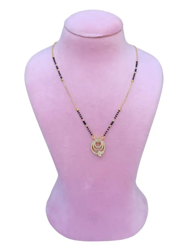 BLACK BEADS  75579